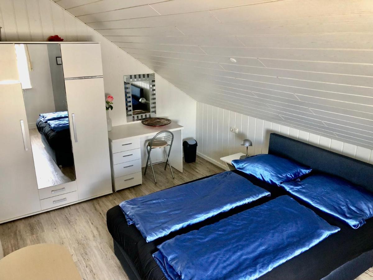 Gaestezimmer Beate Und Ferienwohnung Rheda Wiedenbrueck Kültér fotó