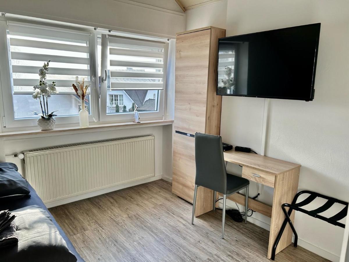 Gaestezimmer Beate Und Ferienwohnung Rheda Wiedenbrueck Kültér fotó